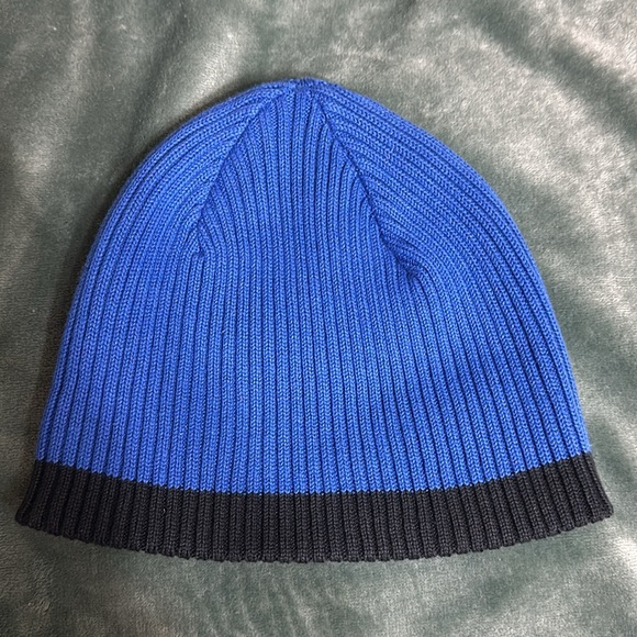 343. Express brand new with tags beanie cap unisex - Picture 4 of 5